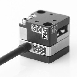 XYZ-定位器 microTRITOR 电机和驱动器