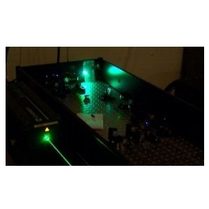 FemtoRainbow 100 OPO 激光器模块和系统