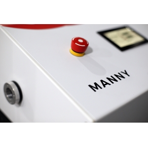 曼尼-M 激光器模块和系统