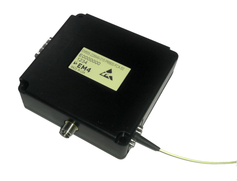 CWDM INTEGRATED RF TRANSMITTER EM657 半导体激光器